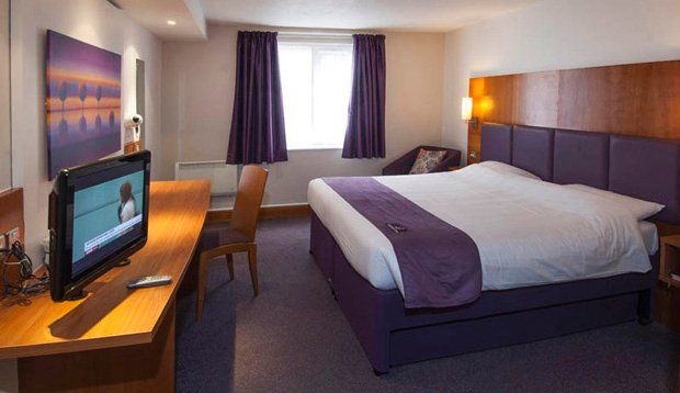 Premier Inn Lichfield North East מראה חיצוני תמונה
